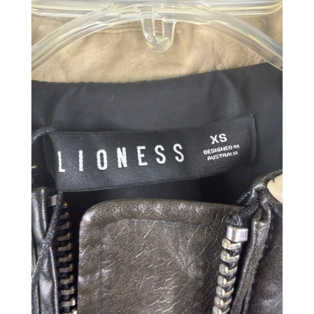 Lioness Nirvana Bomber Jacket XS Two Tone Faux Leather Brown Tan Cropped NWT - Picture 3 of 7